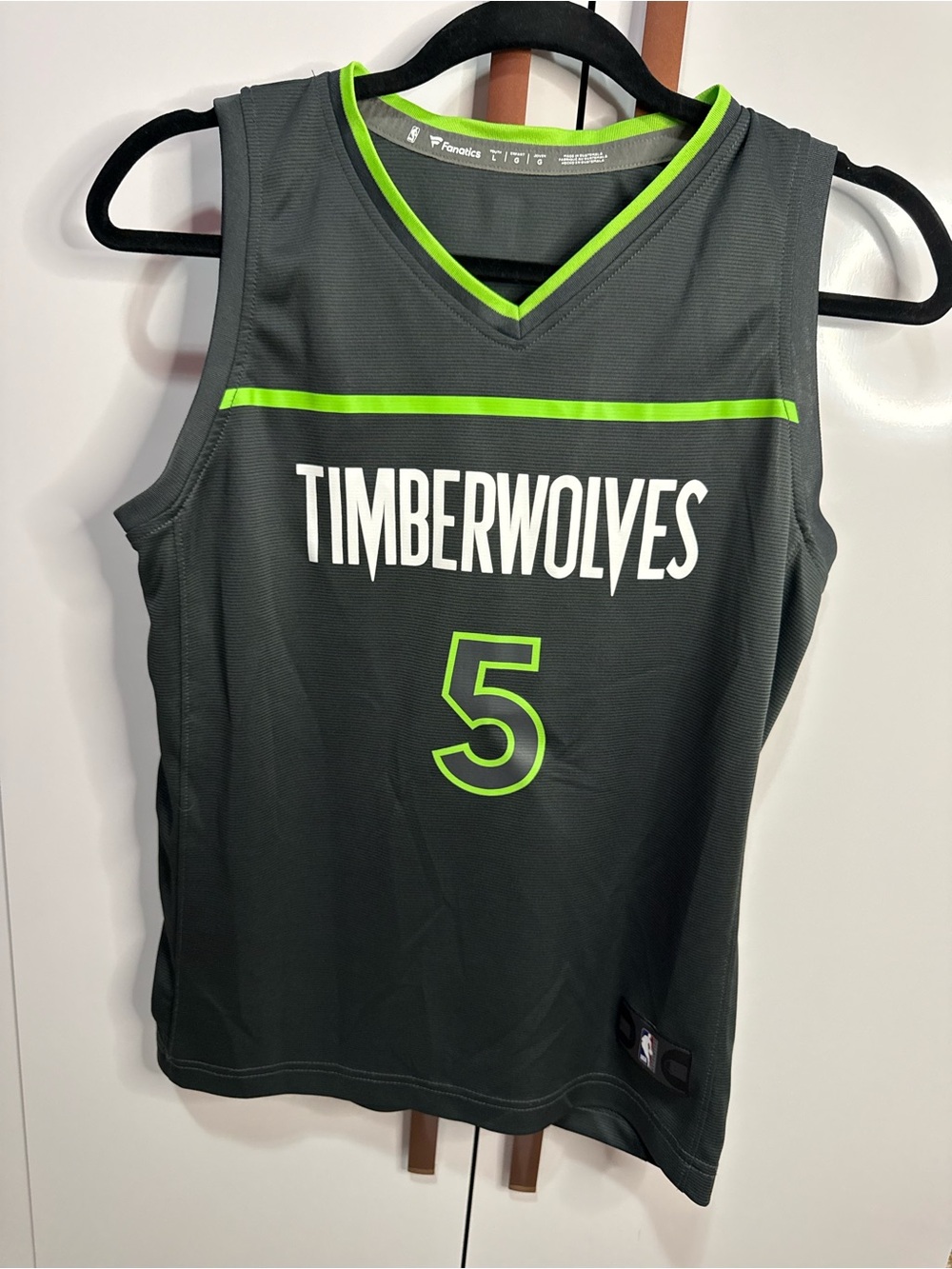 Fanatics Timberwolves Edwards #5 Youth size L Jersey